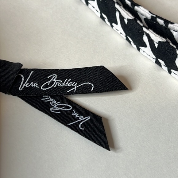 Vera Bradley Midnight Houndstooth Pattern Crossbody. - Picture 2 of 10